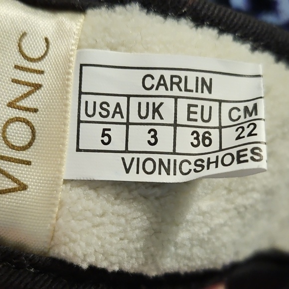 Vionic Womens Houndstooth Slippers with Black/Purple and White Design. - Picture 3 of 4